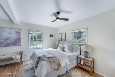 3955 Peach Drive Jacksonville FL 32246