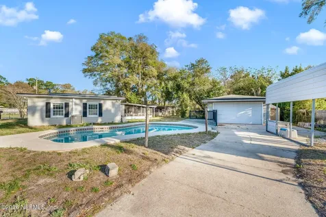 3955 Peach Drive Jacksonville FL 32246