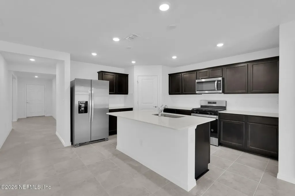7046 Sandperch Street Jacksonville FL 32244