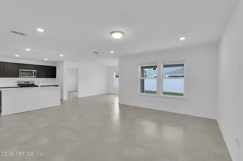 7046 Sandperch Street Jacksonville FL 32244