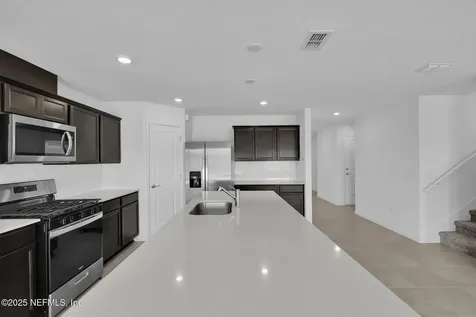 7057 Sandperch Street Jacksonville FL 32244
