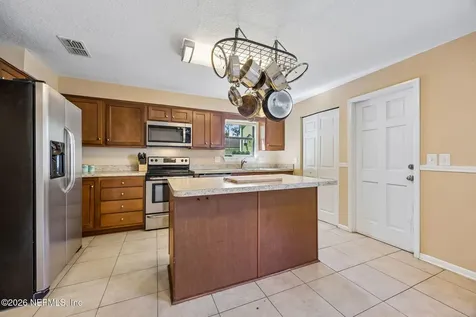 8149 Coralberry Lane Jacksonville FL 32244
