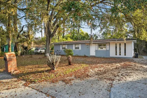 8609 Oak Leaf Road Jacksonville FL 32208