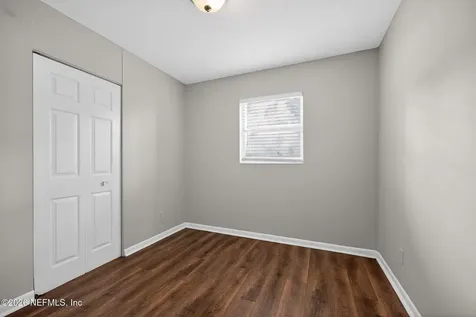 8609 Oak Leaf Road Jacksonville FL 32208
