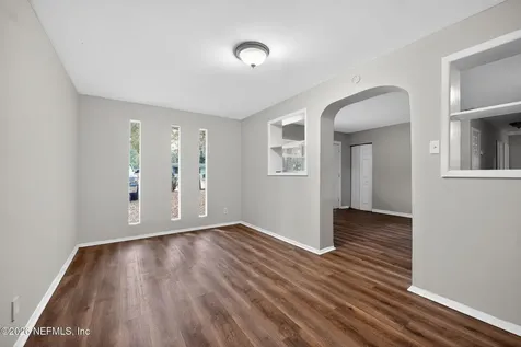 8609 Oak Leaf Road Jacksonville FL 32208