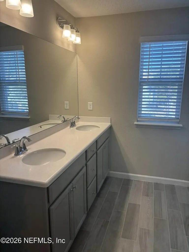 1657 Pottsburg Point Drive Jacksonville FL 32207