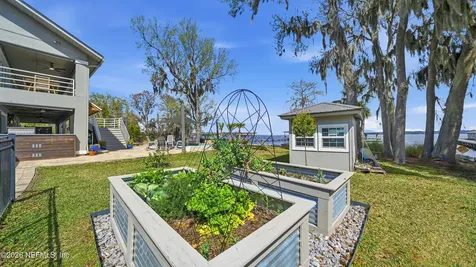 1703 Pelican Place Middleburg FL 32068
