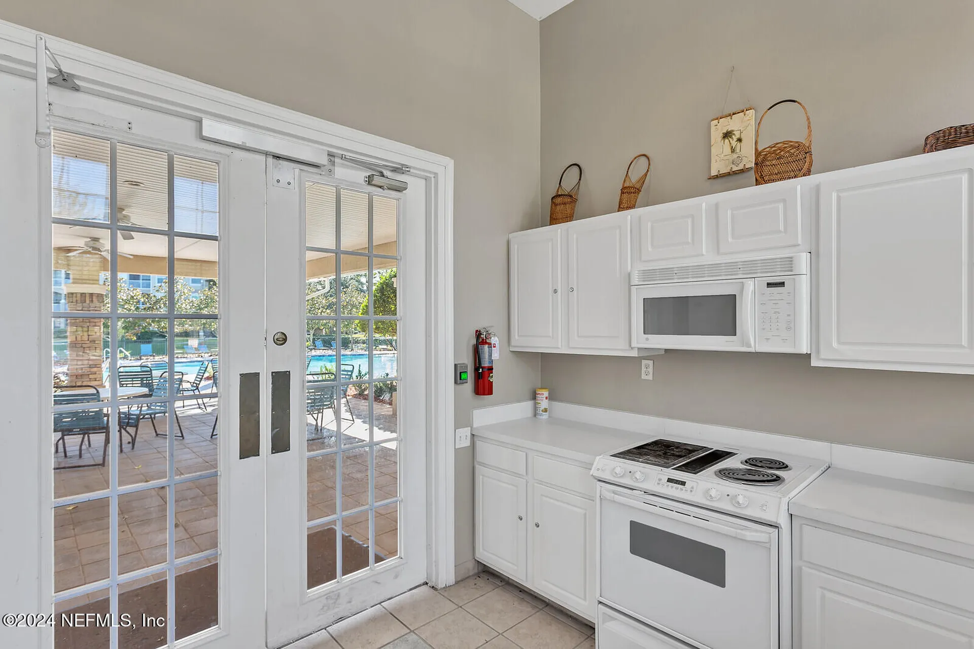 7990 Baymeadows Road E Jacksonville FL 32256