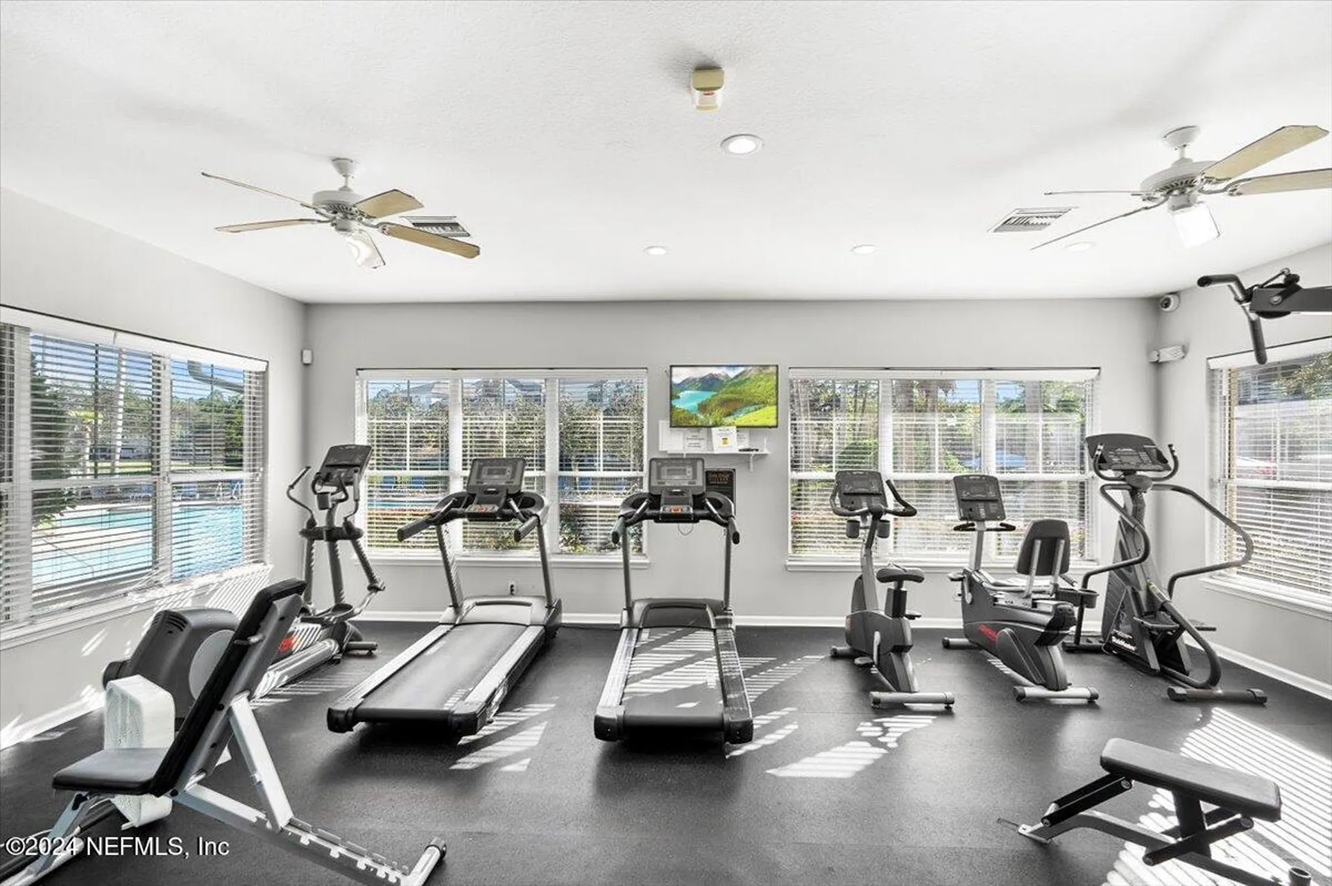 7990 Baymeadows Road E Jacksonville FL 32256