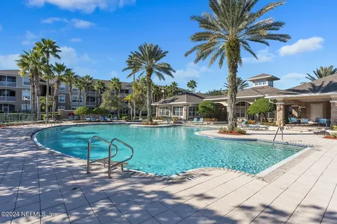 7990 Baymeadows Road E Jacksonville FL 32256