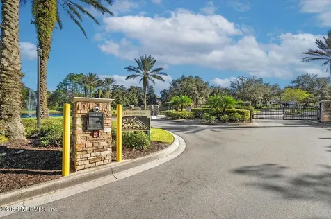 7990 Baymeadows Road E Jacksonville FL 32256