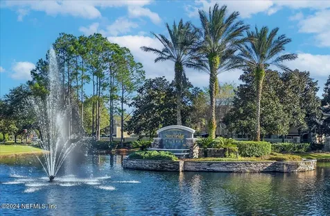 7990 Baymeadows Road E Jacksonville FL 32256