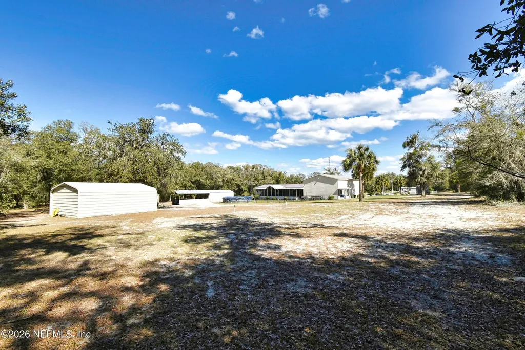 105 Lake Como Drive Pomona Park FL 32181