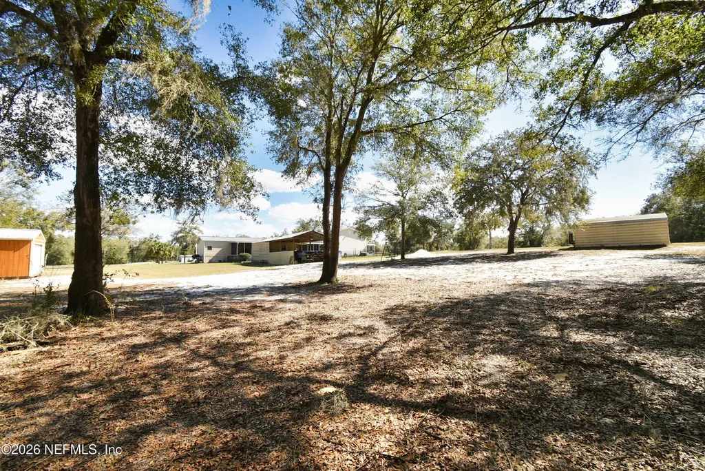 105 Lake Como Drive Pomona Park FL 32181