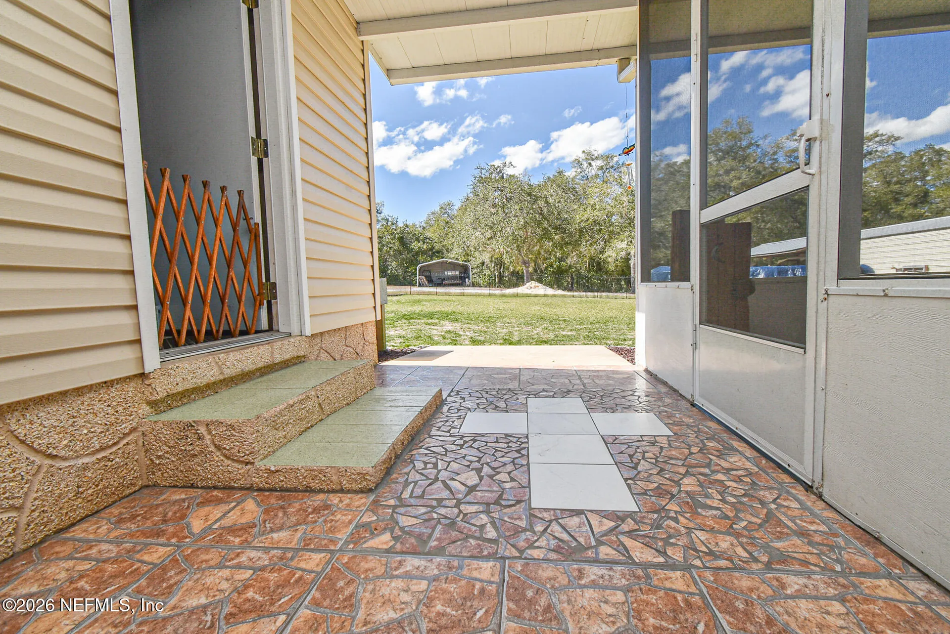 105 Lake Como Drive Pomona Park FL 32181