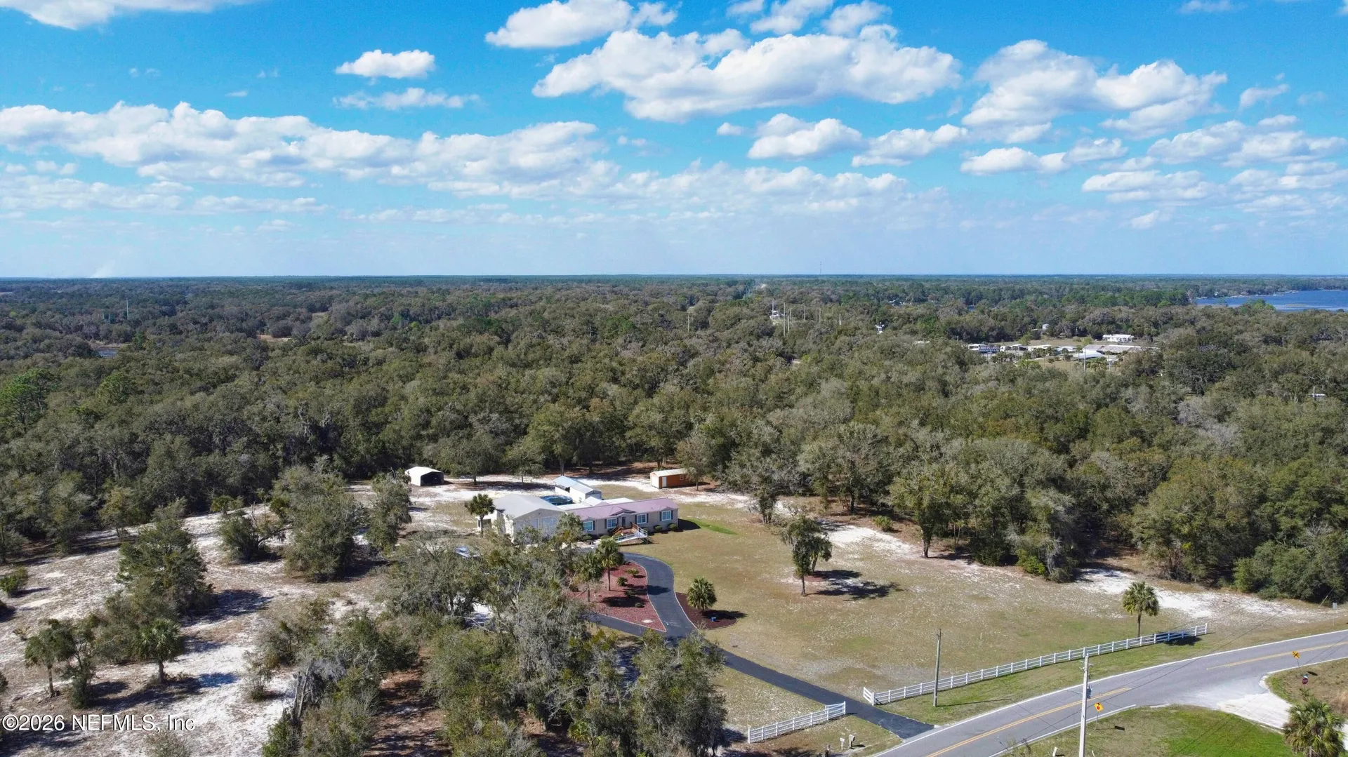 105 Lake Como Drive Pomona Park FL 32181