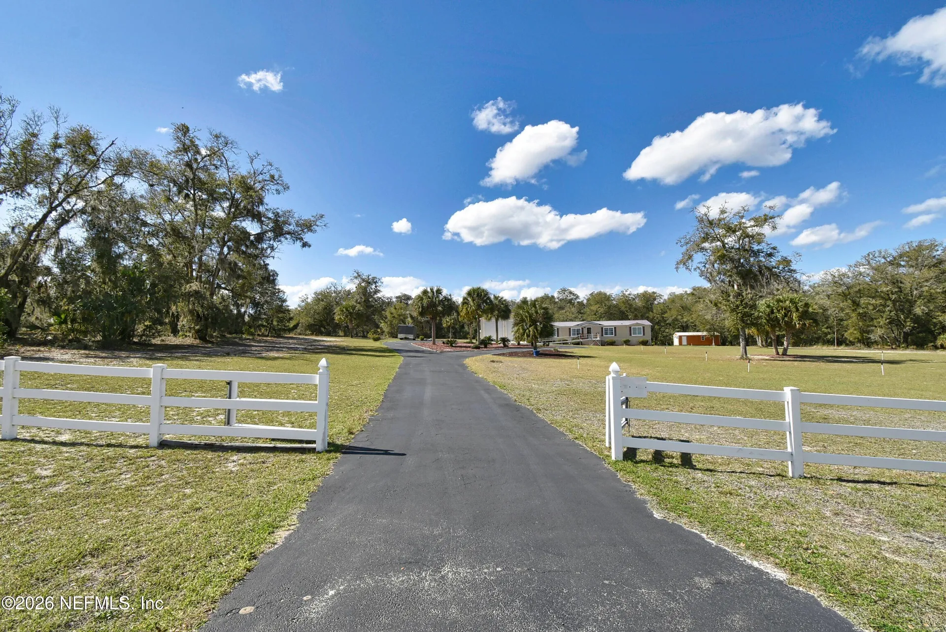105 Lake Como Drive Pomona Park FL 32181