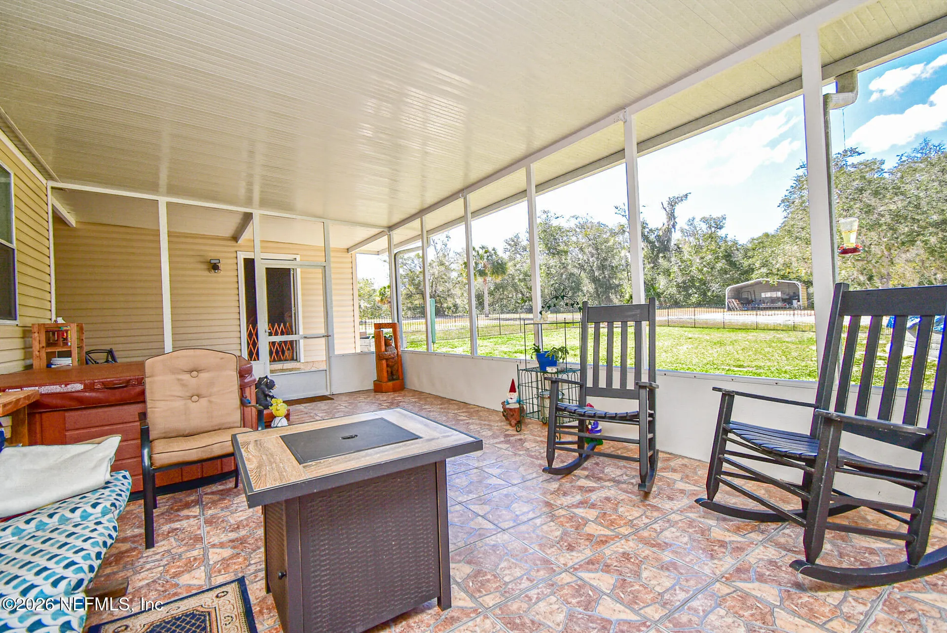 105 Lake Como Drive Pomona Park FL 32181