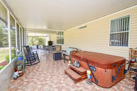 105 Lake Como Drive Pomona Park FL 32181