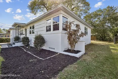 6338 Mercer Circle W Jacksonville FL 32217