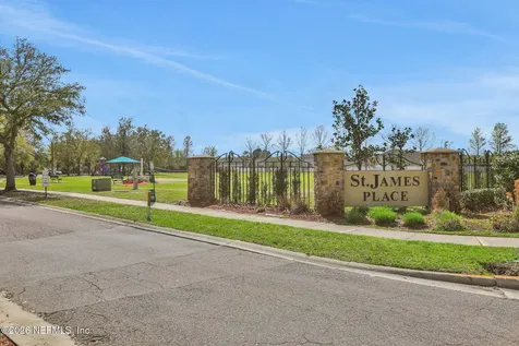 7141 Cumbria Boulevard E Jacksonville FL 32219