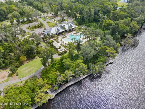 460 Shinnecock Drive St. Johns FL 32259