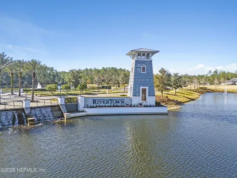 460 Shinnecock Drive St. Johns FL 32259
