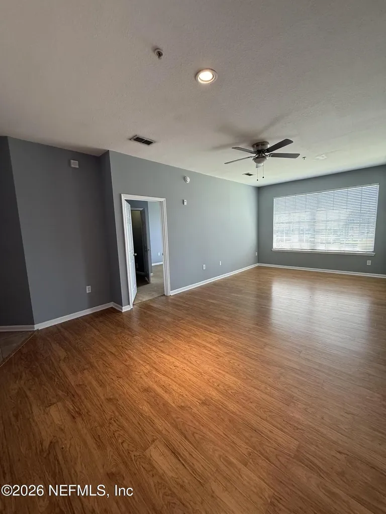7990 Baymeadows Road Jacksonville FL 32256