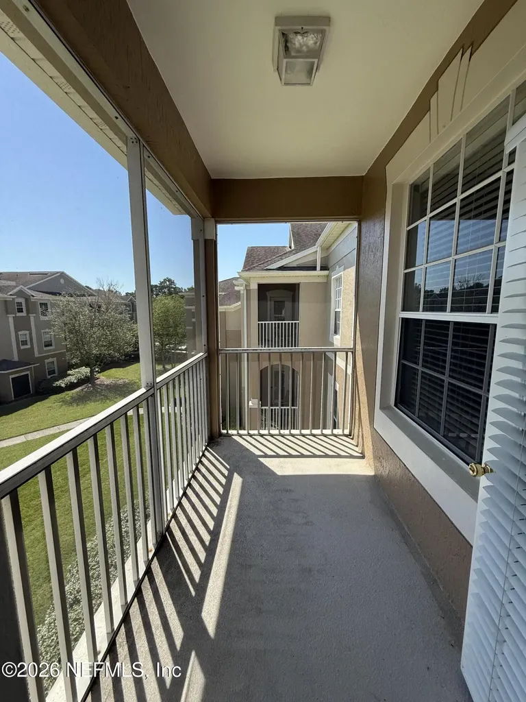 7990 Baymeadows Road Jacksonville FL 32256