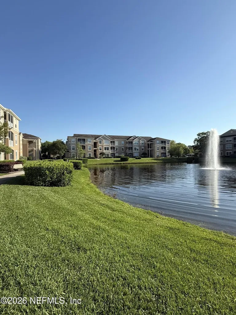 7990 Baymeadows Road Jacksonville FL 32256