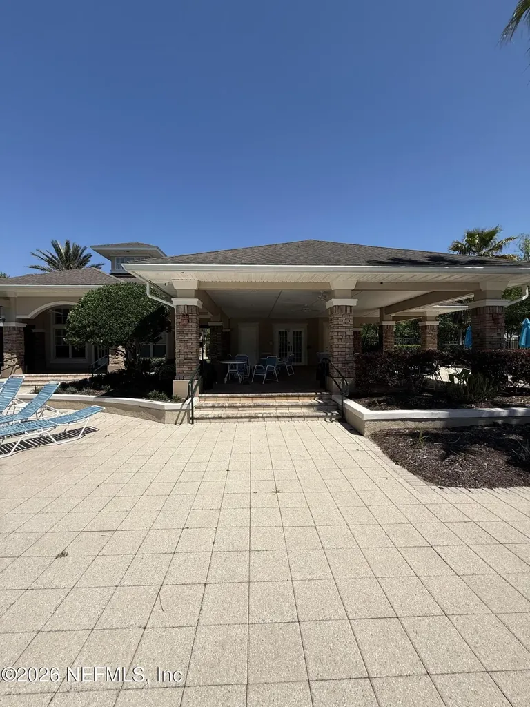 7990 Baymeadows Road Jacksonville FL 32256