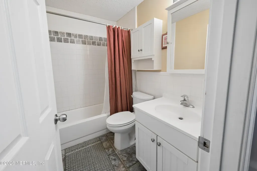 7932 SW County Road 18 Hampton FL 32044