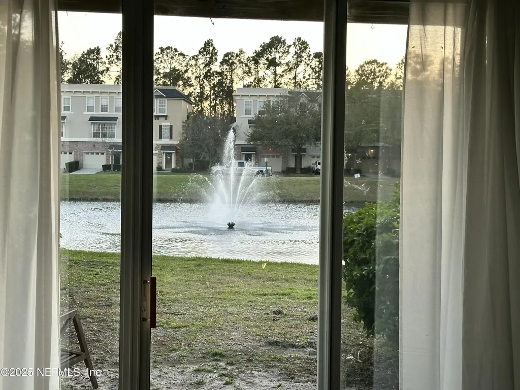 4458 Capital Dome Drive Jacksonville FL 32246