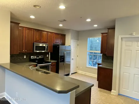 4458 Capital Dome Drive Jacksonville FL 32246