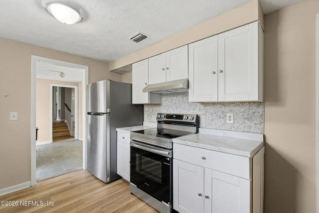 8648 Howell Drive Jacksonville FL 32208