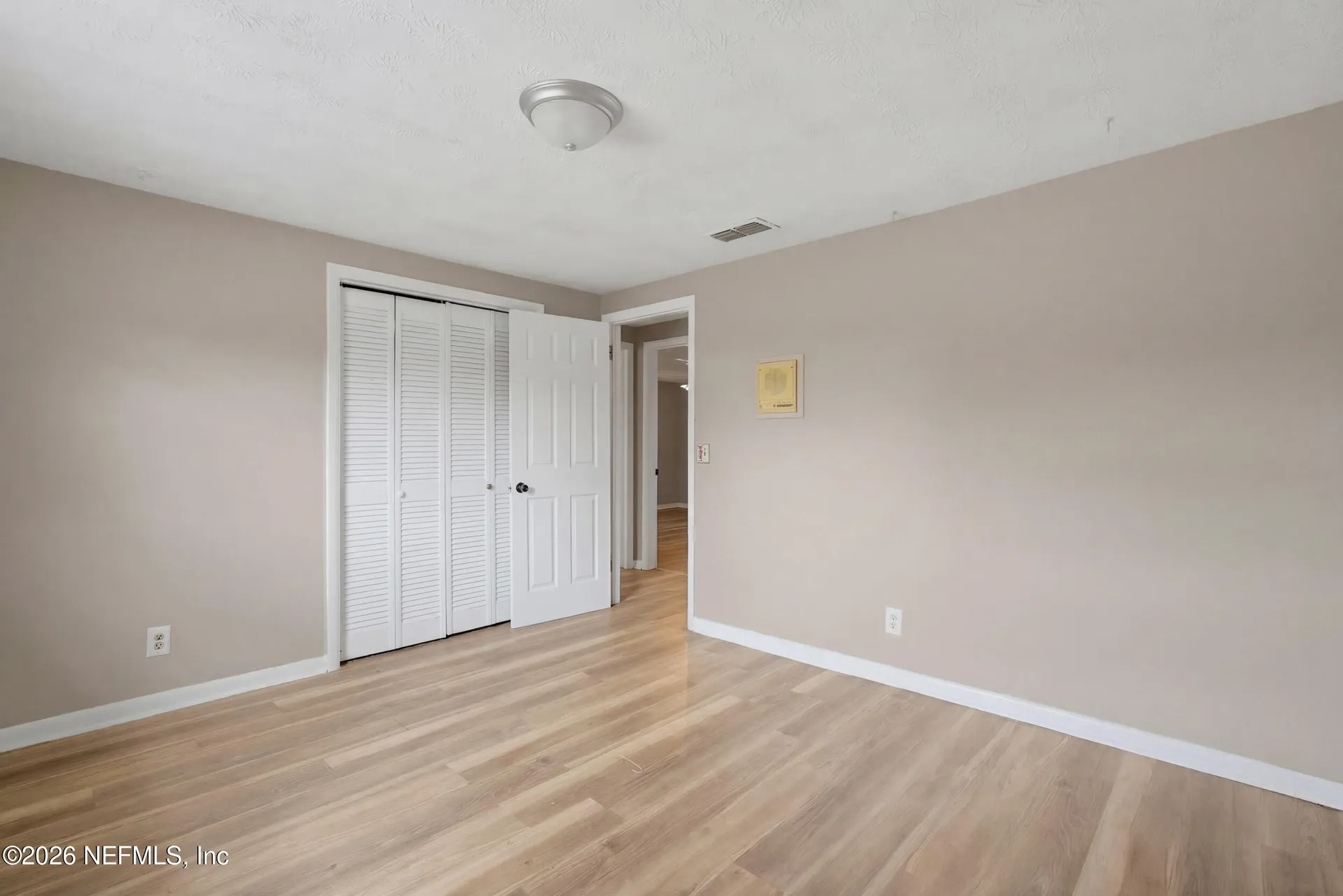 8648 Howell Drive Jacksonville FL 32208