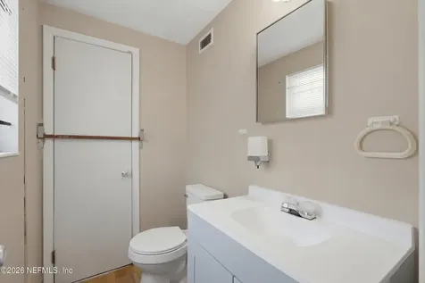 8648 Howell Drive Jacksonville FL 32208