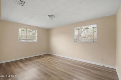 8648 Howell Drive Jacksonville FL 32208