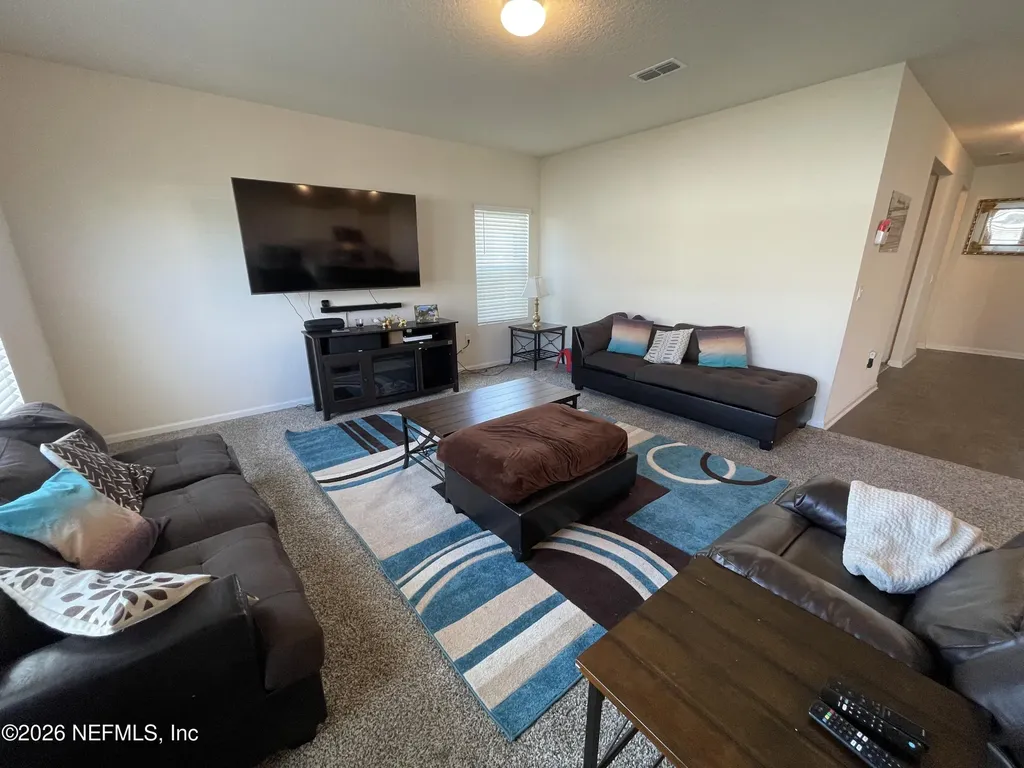 2587 Oak Stream Drive Green Cove Springs FL 32043
