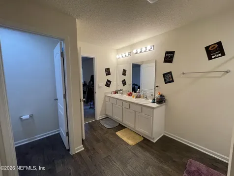 2587 Oak Stream Drive Green Cove Springs FL 32043
