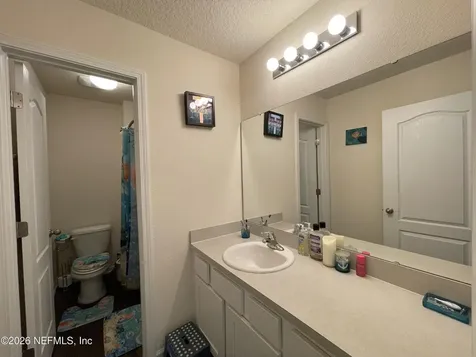 2587 Oak Stream Drive Green Cove Springs FL 32043
