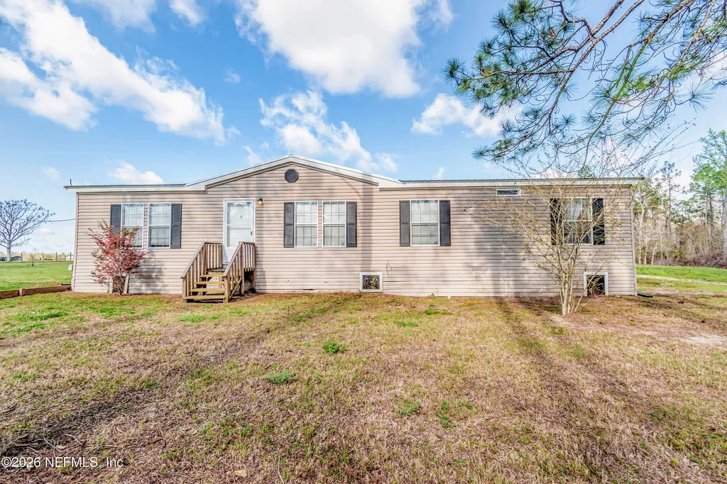 5598 Richardson Road Glen St. Mary FL 32040