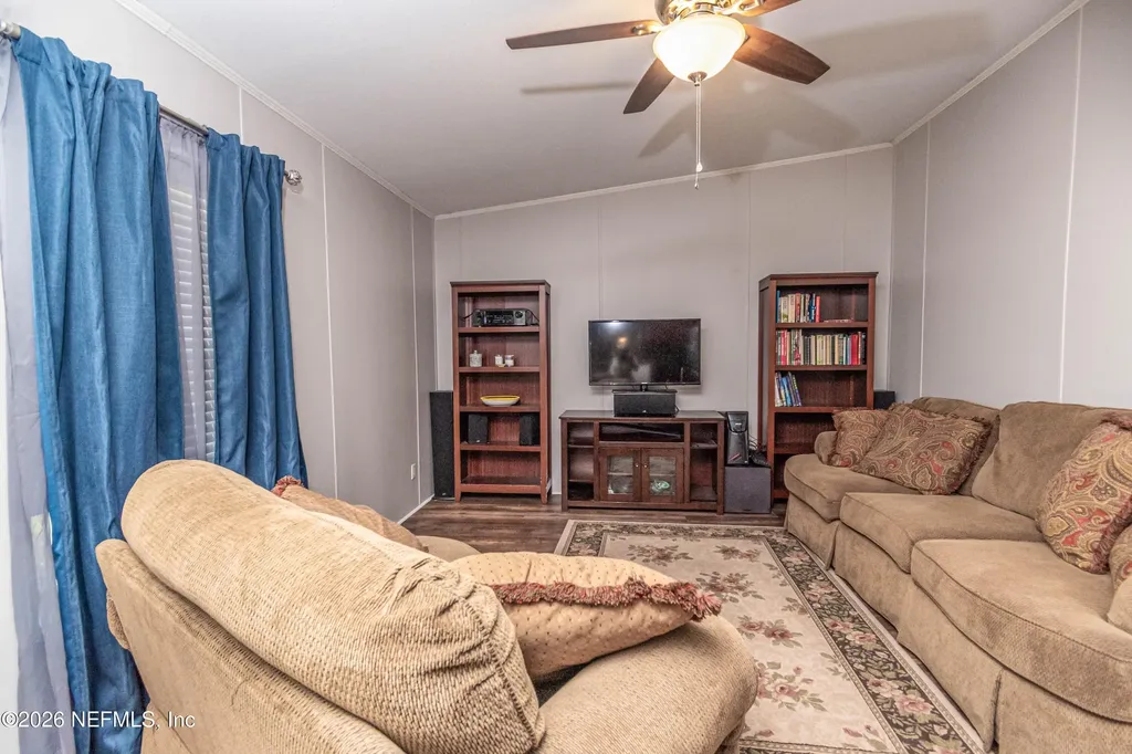 5598 Richardson Road Glen St. Mary FL 32040