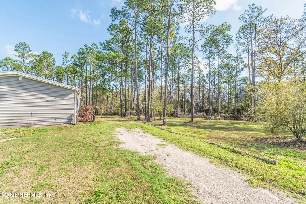 5598 Richardson Road Glen St. Mary FL 32040