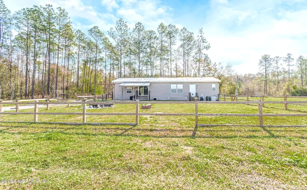 5598 Richardson Road Glen St. Mary FL 32040