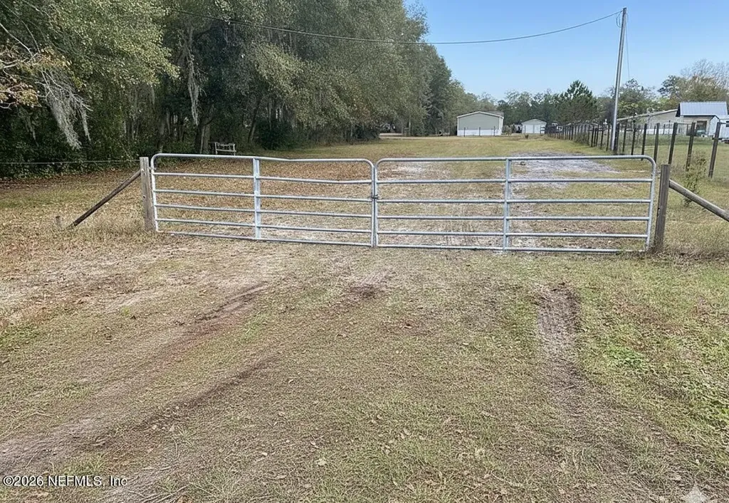 351 & 335 Otis Road Jacksonville FL 32220