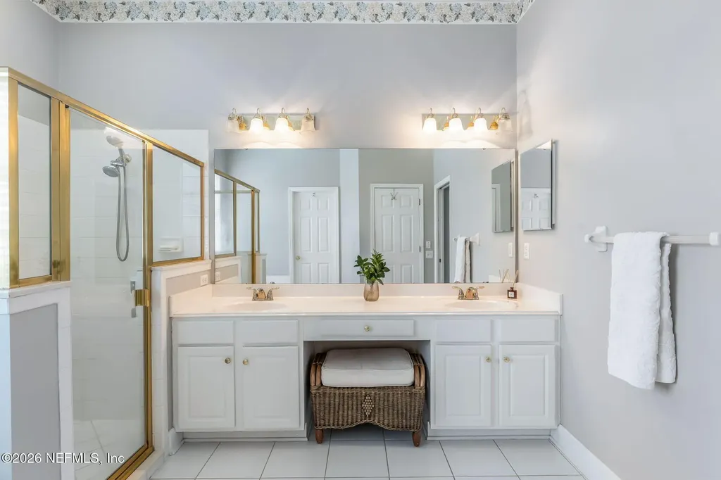 3840 Michaels Landing Circle E Jacksonville FL 32224