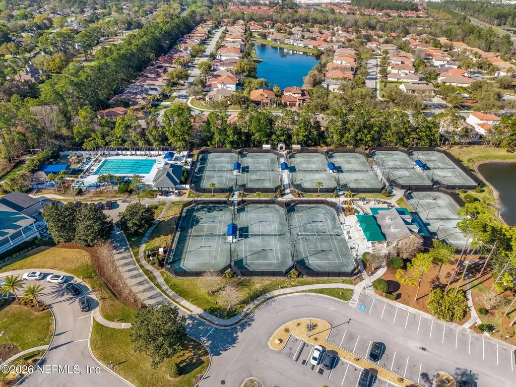 3840 Michaels Landing Circle E Jacksonville FL 32224