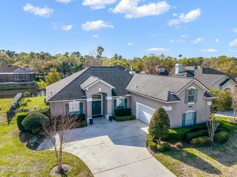 3840 Michaels Landing Circle E Jacksonville FL 32224
