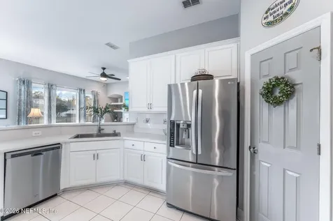 3840 Michaels Landing Circle E Jacksonville FL 32224
